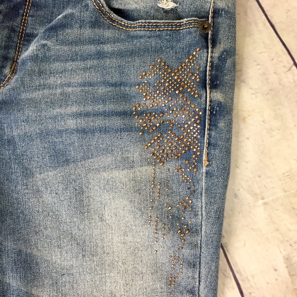 SOLD-Mudd girls 16 distressed studded skinny jeans - Picture 4 of 6
